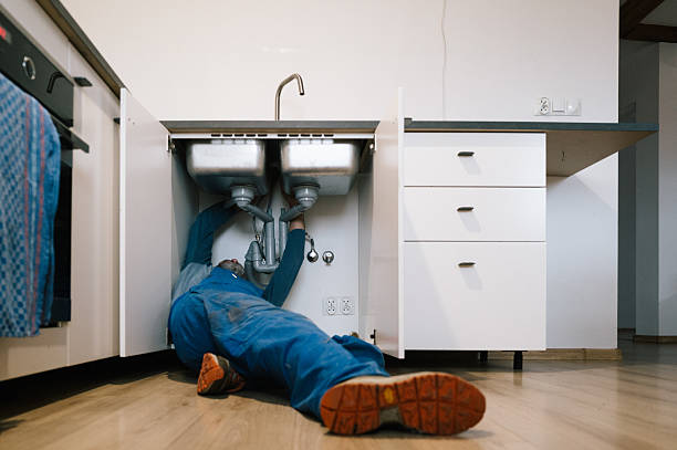 Professional Leak Detection technician working in Birmingham, MI